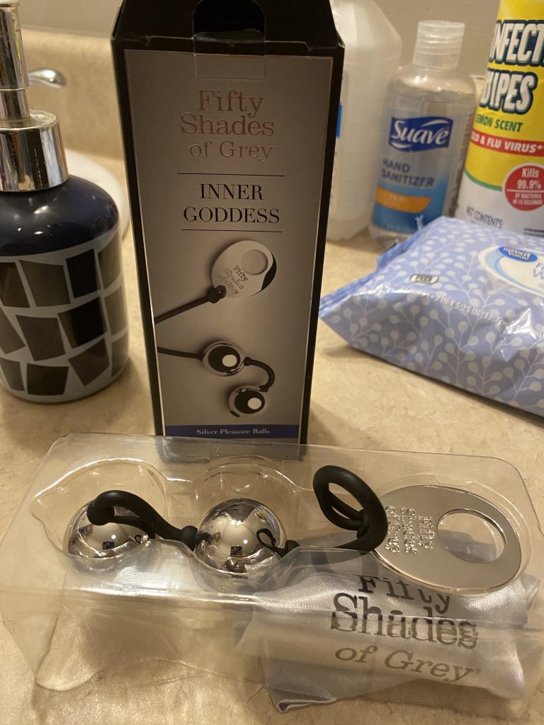 Fifty Shades of Grey Inner Goddess Ben Wa Balls Review: Classy, Weighted, and Surprisingly Empowering 6 Fifty Shades of Grey Inner Goddess Ben Wa Balls unboxed