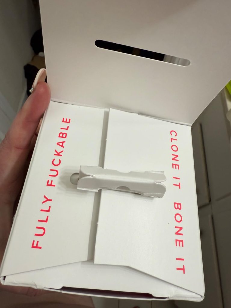 Clone-A-Pussy Plus Sleeve Kit Review: The Most Personalized Toy You’ll Ever Own 7 Clone-A-Pussy Plus Sleeve Kit unboxed