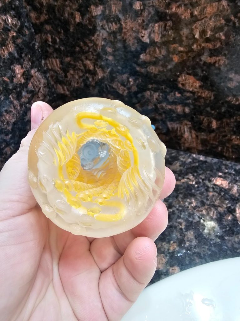 Tenga Spinner Male Masturbator Review: Twisting Pleasure in a Reusable Toy 7 Tenga Spinner beads model inside